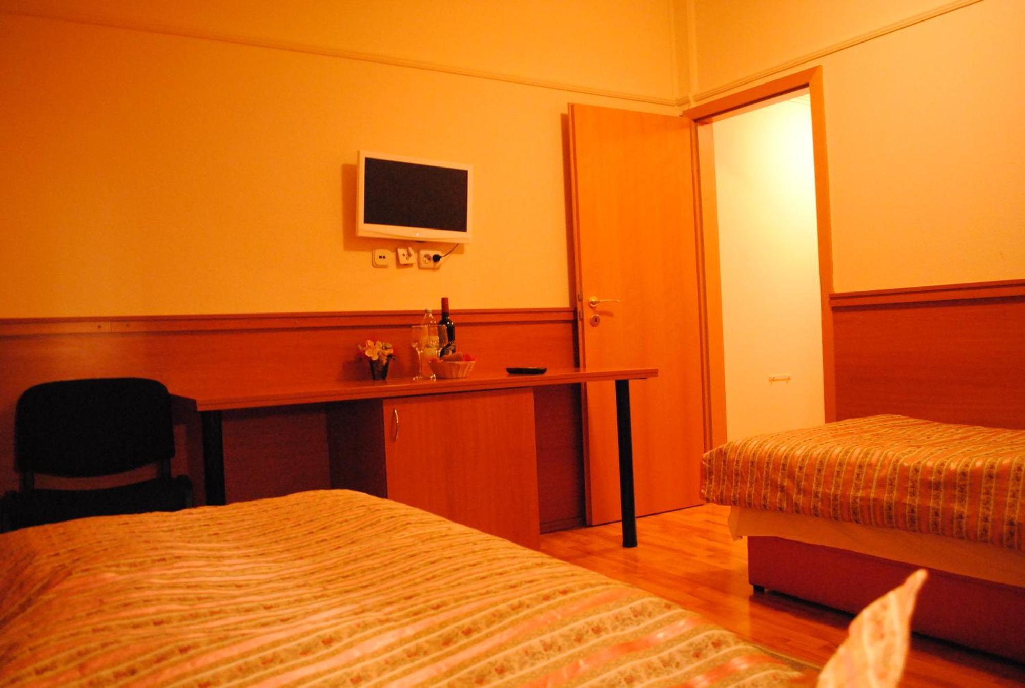 Motel Kiwi Grude Rom bilde