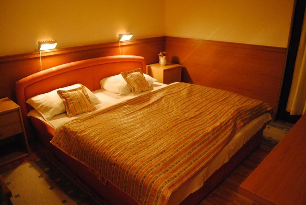 Motel Kiwi Grude Rom bilde