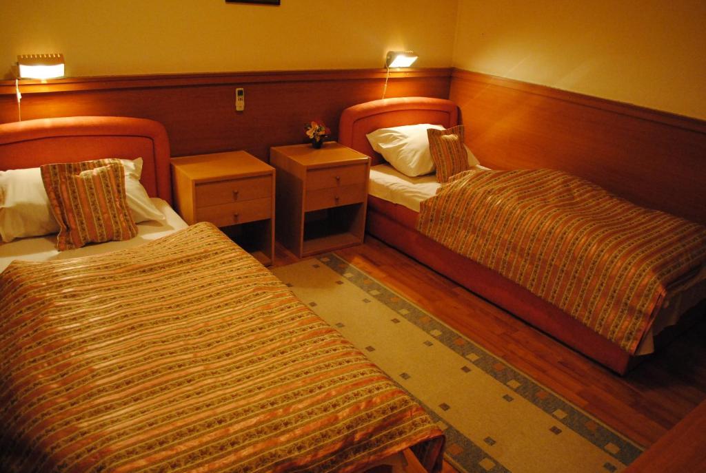 Motel Kiwi Grude Rom bilde
