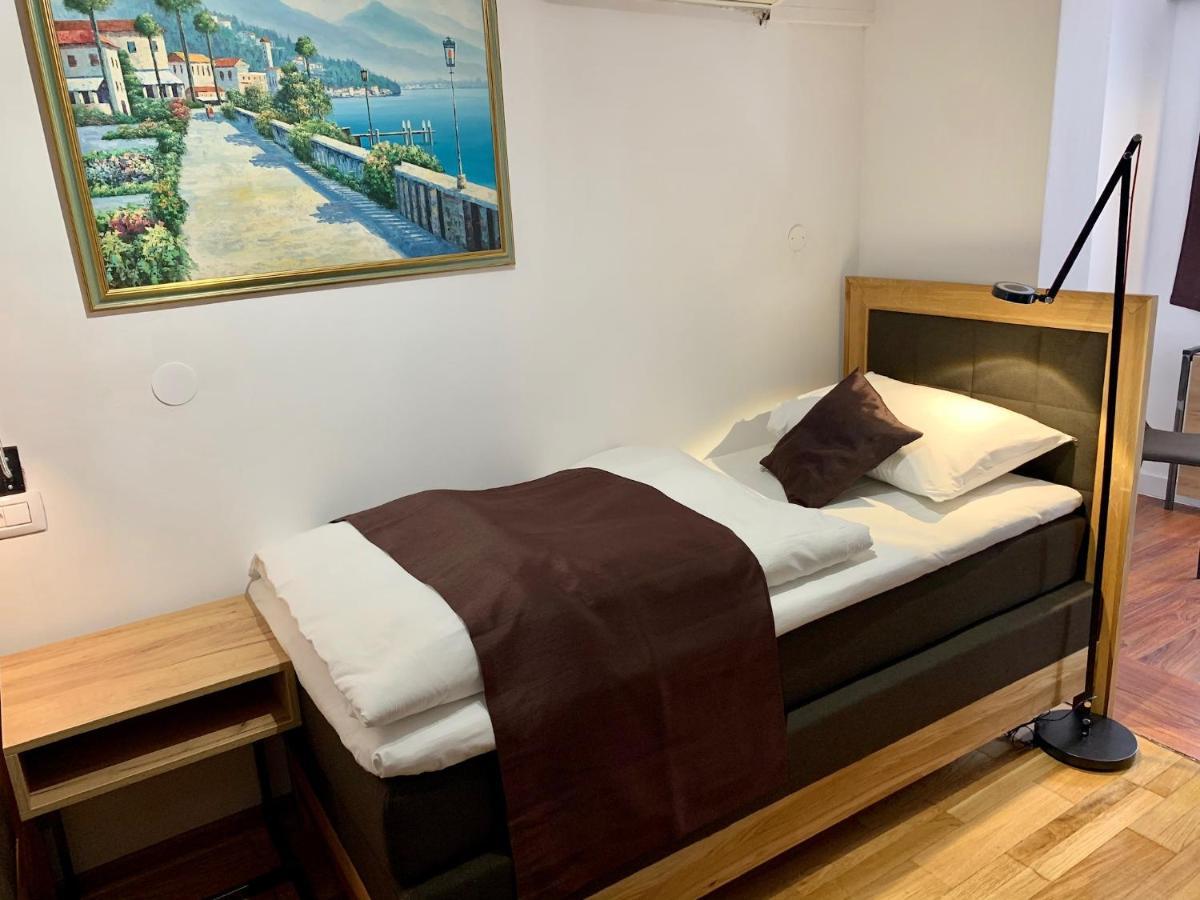 Motel Kiwi Grude Eksteriør bilde